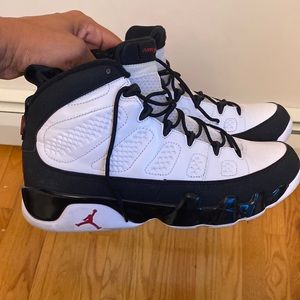 Air Jordan 9